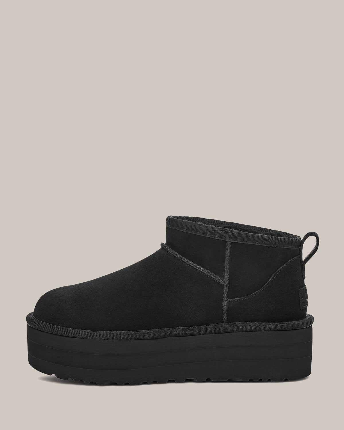 Ugg Classic Ultra Mini Ankle Boots mit Plateausohle