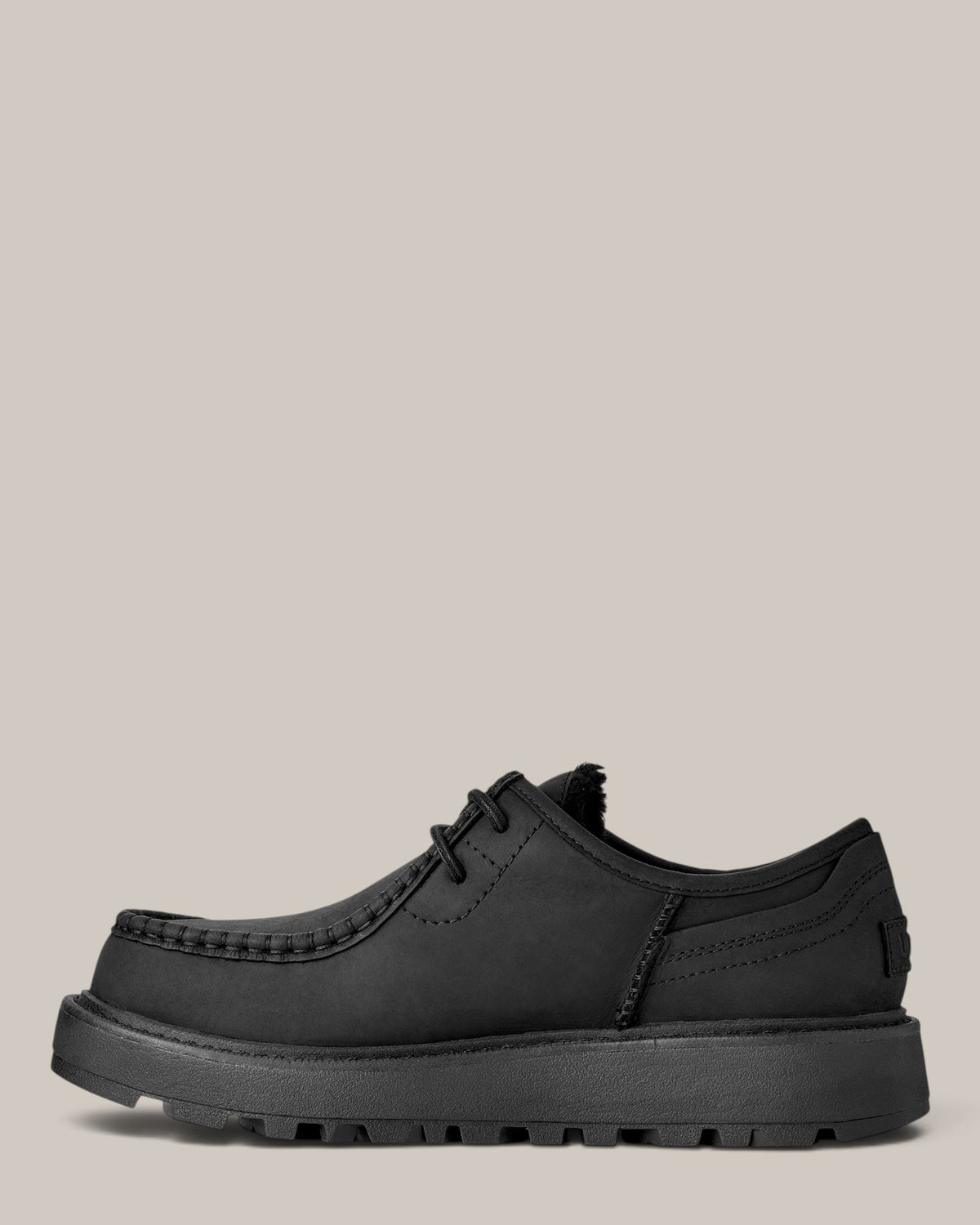 Ugg Stringate Loften