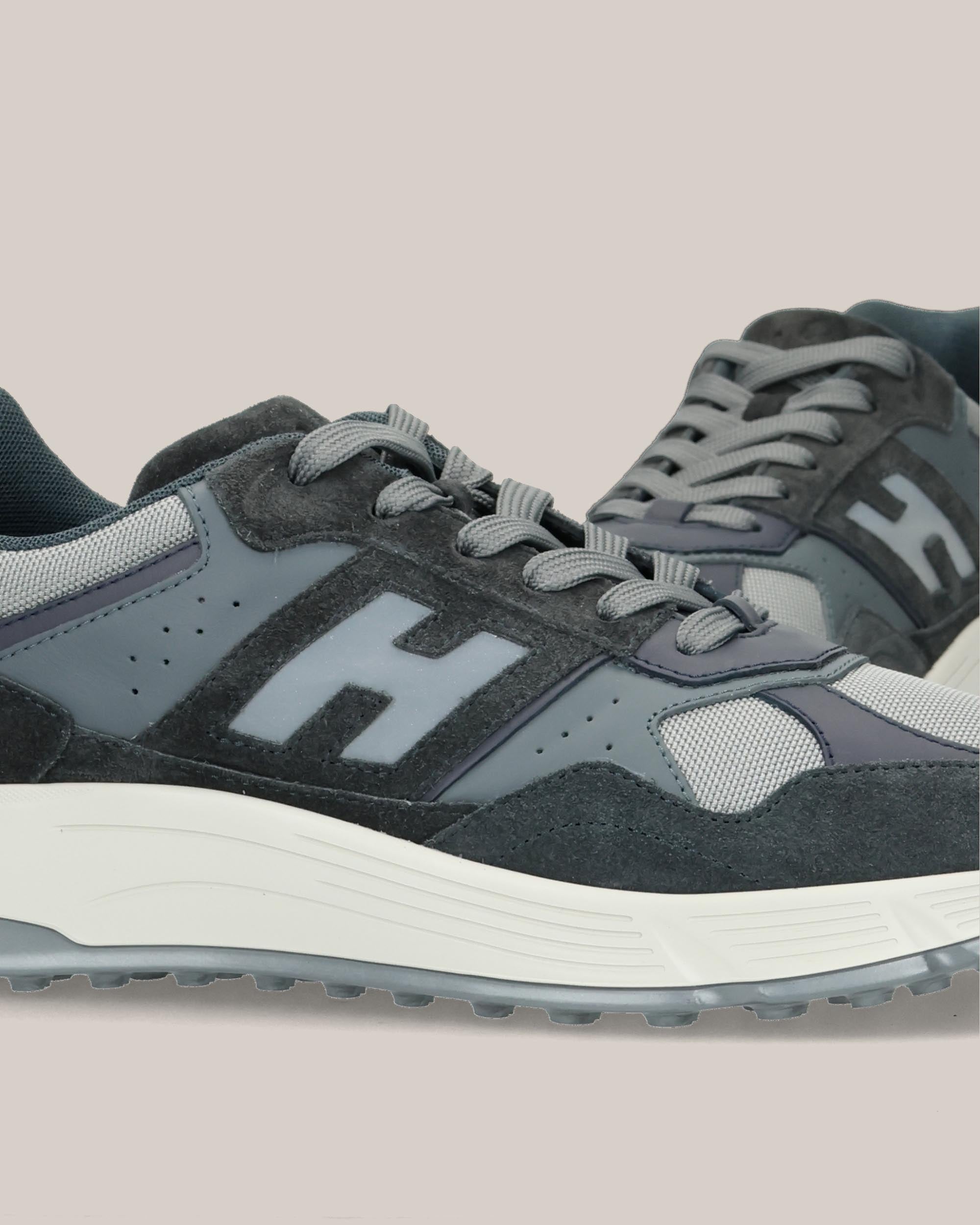 Hogan Hiperlight Sneakers