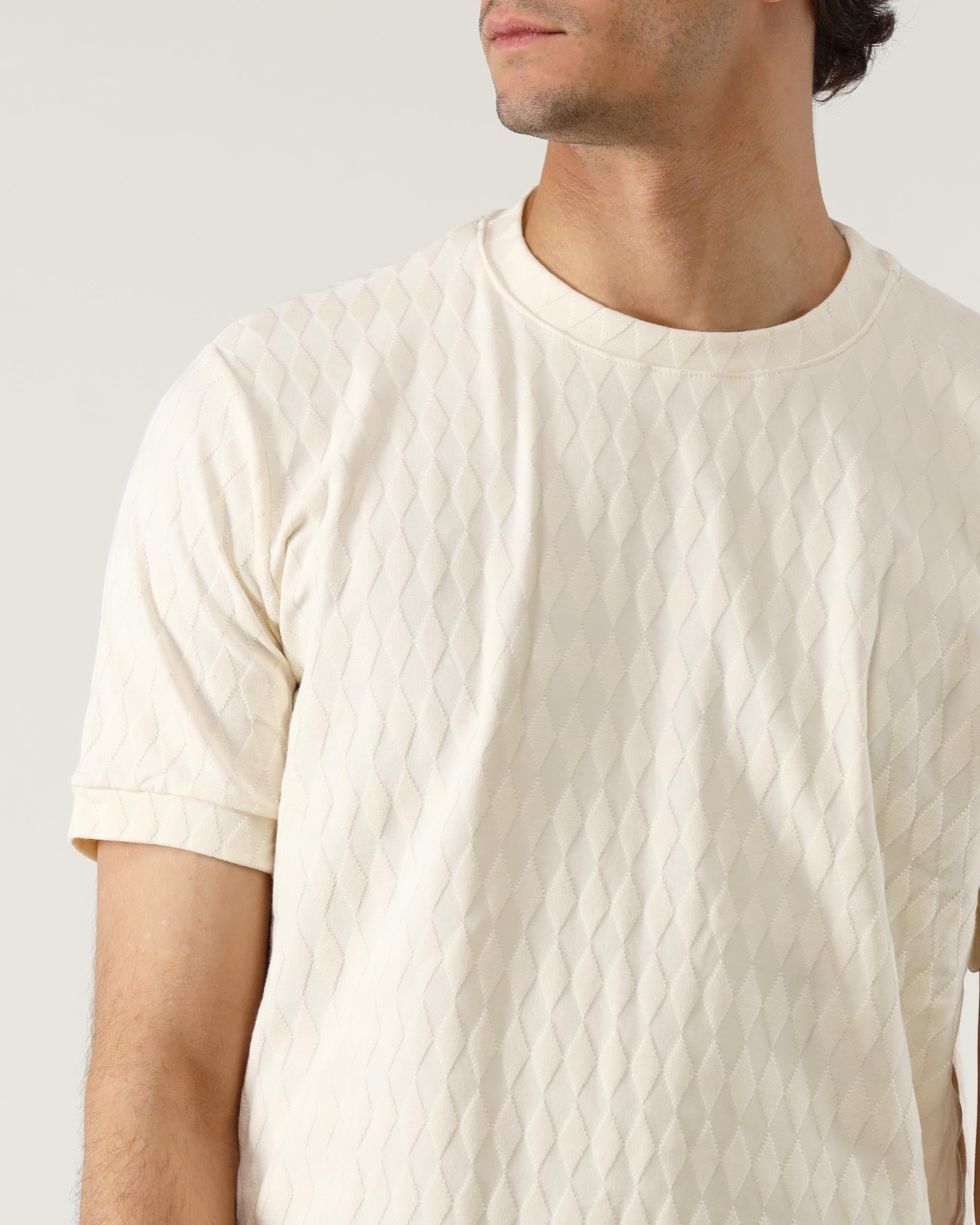 25.10 T-Shirt Tessuto Operato