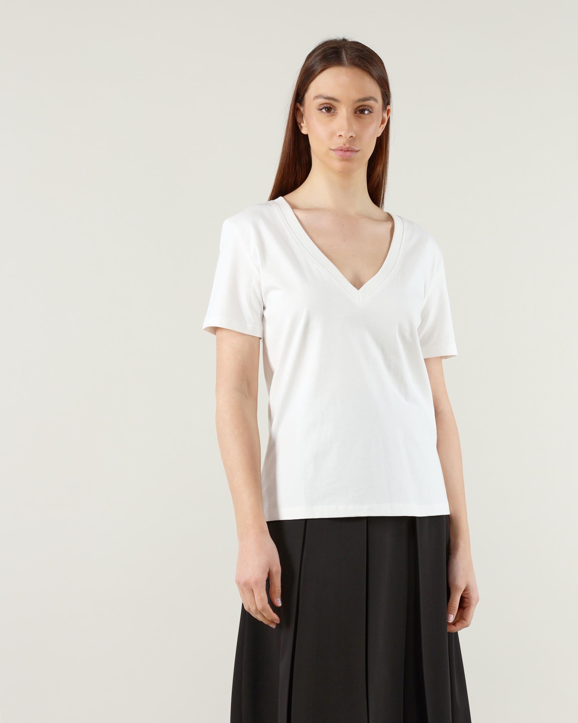 25.10 T-Shirt V Basica