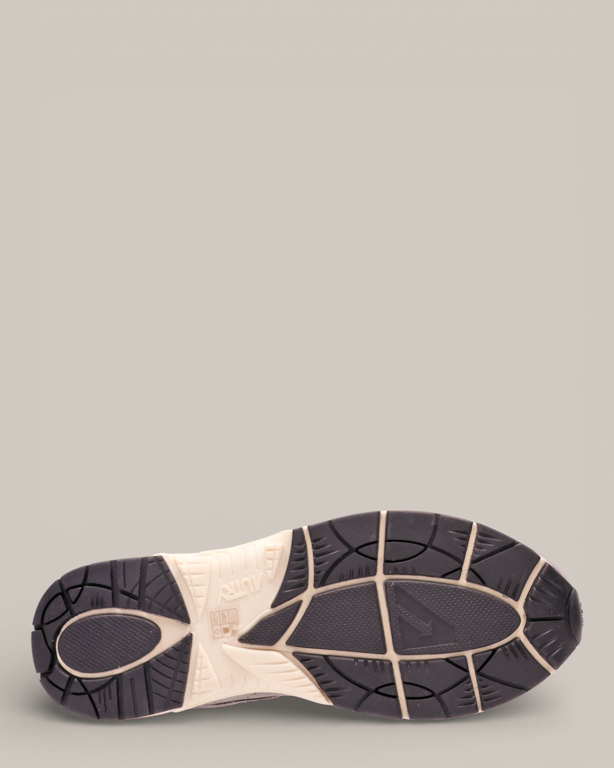 Autry Sneakers Hyperway