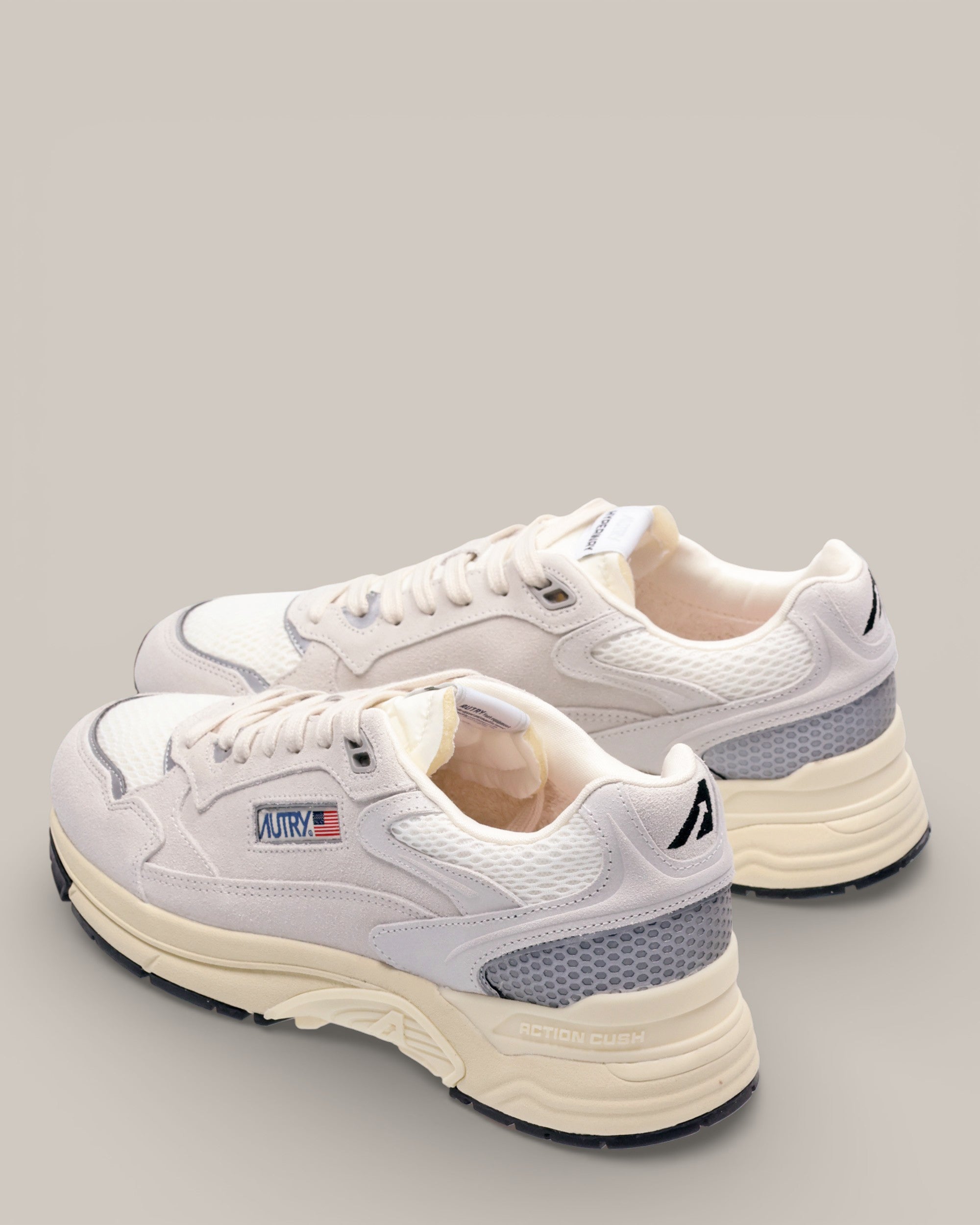 Autry Sneakers Hyperway