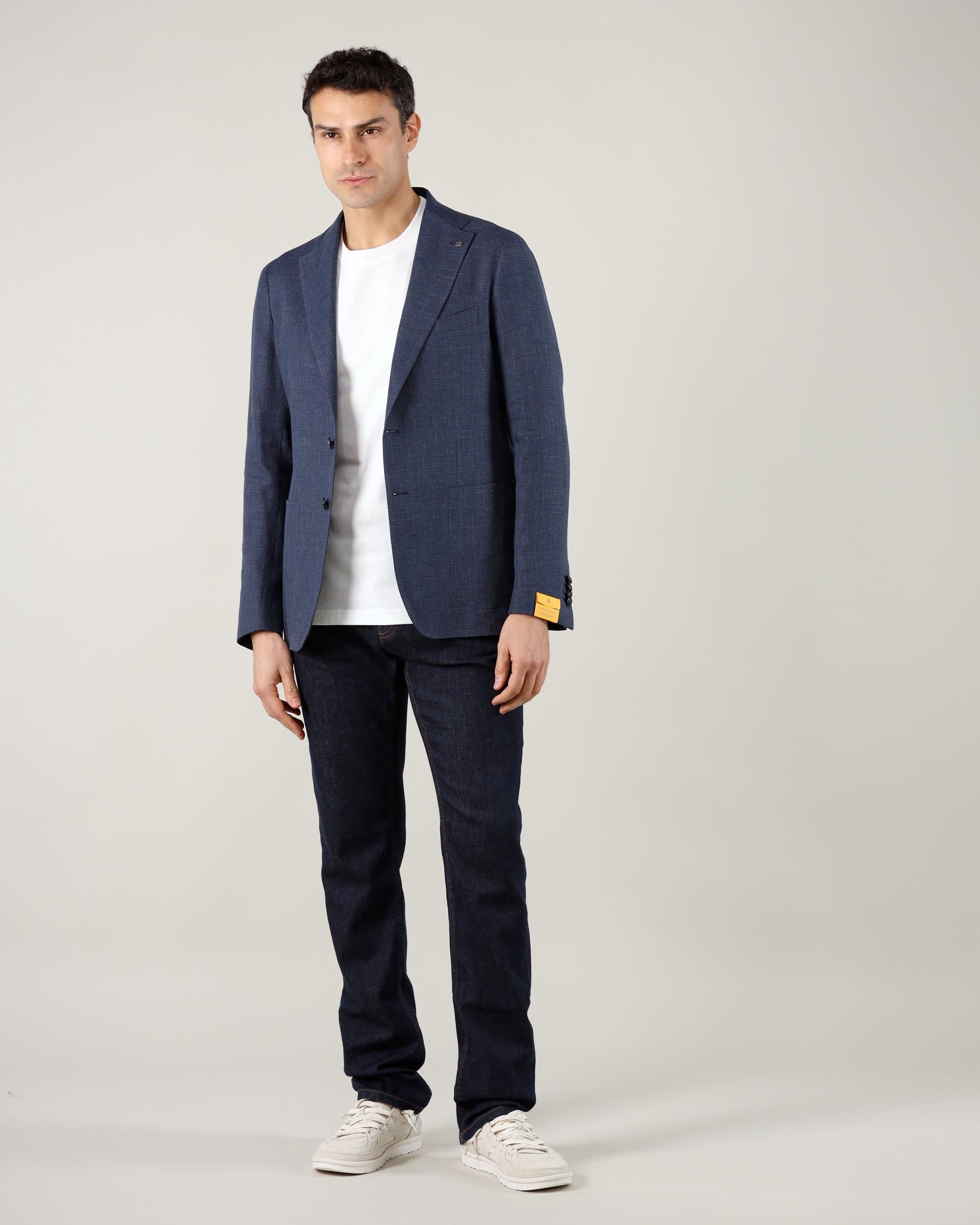 Single-breasted jacket cutter