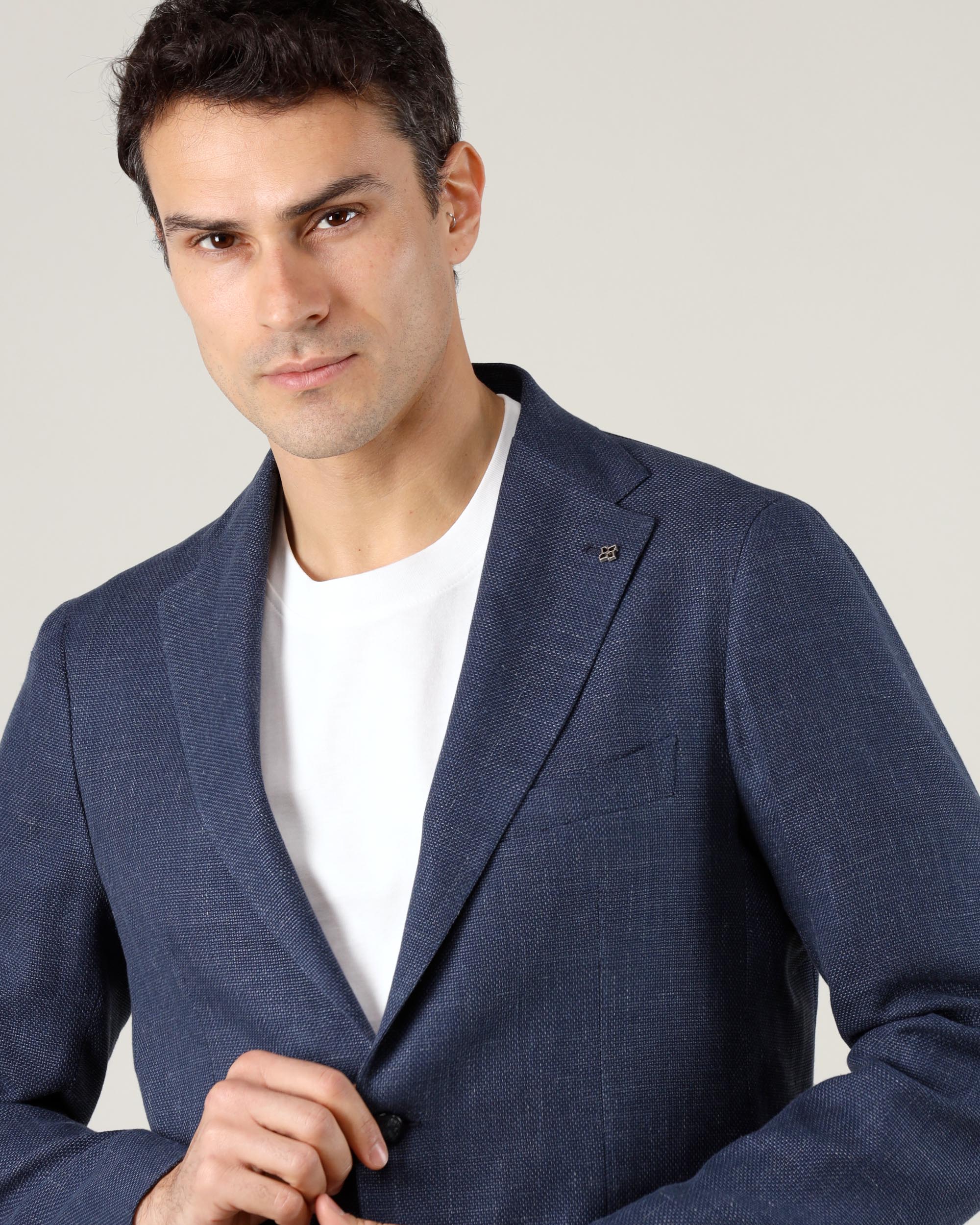 Single-breasted jacket cutter