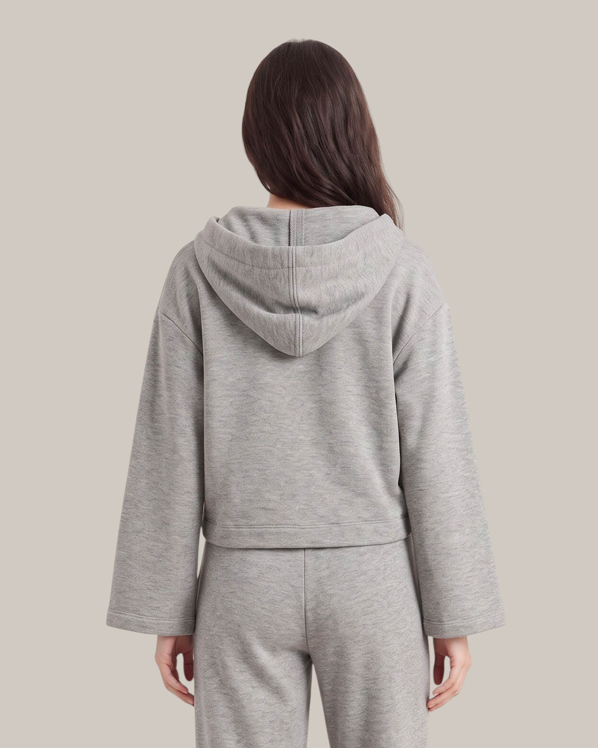 25.10 Sweat à capuche