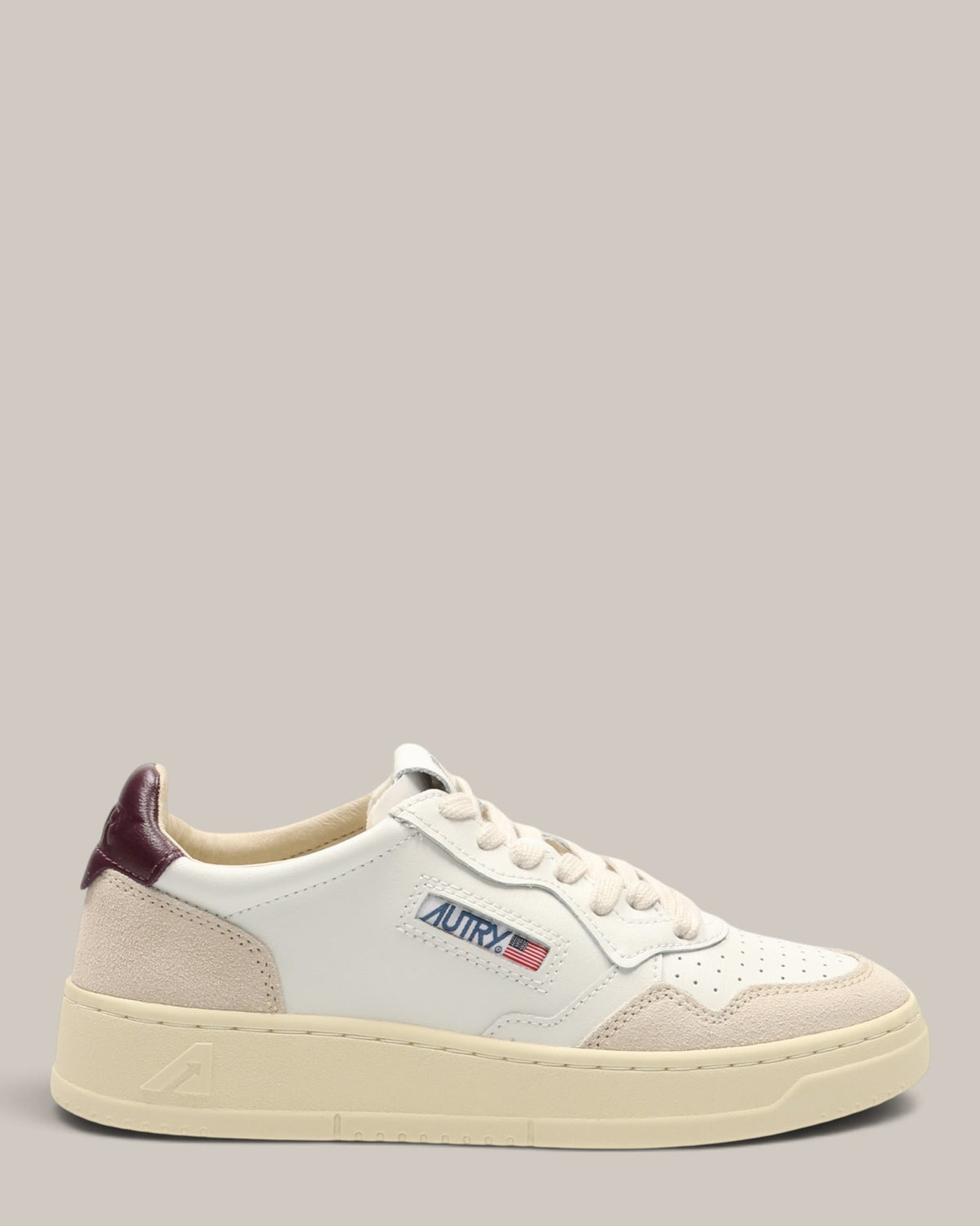 Autry Sneakers Medalist Low Wom