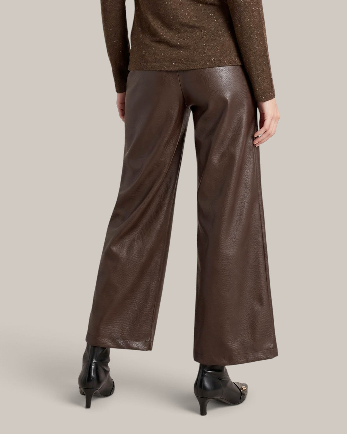25.10 Pants