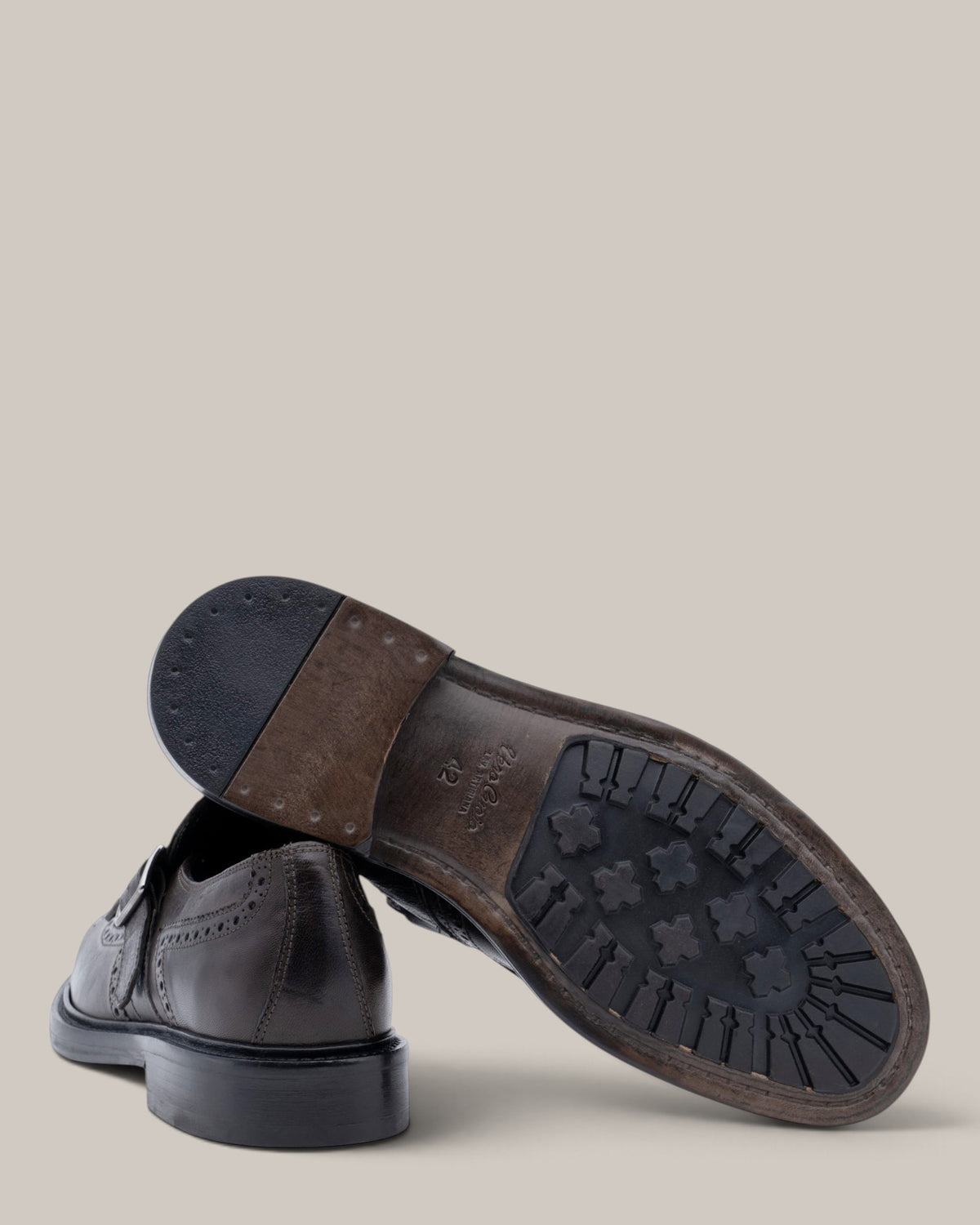 Antica Cuoieria Stringata con Fibbie Wax