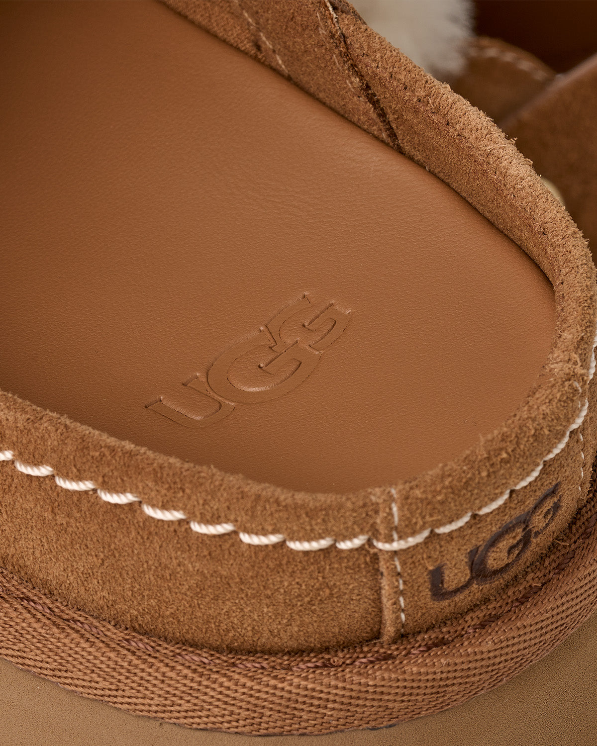 UGG FW25 Esmee Clog 1173331-che-che