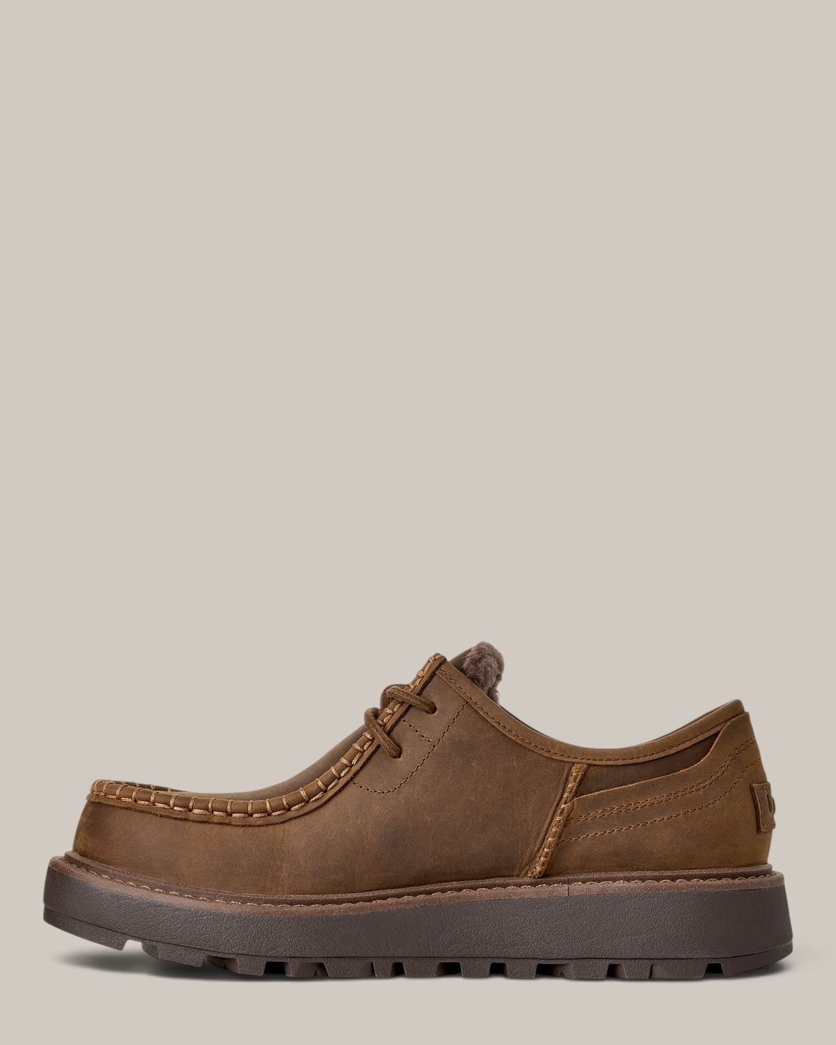 Ugg Stringate Loften