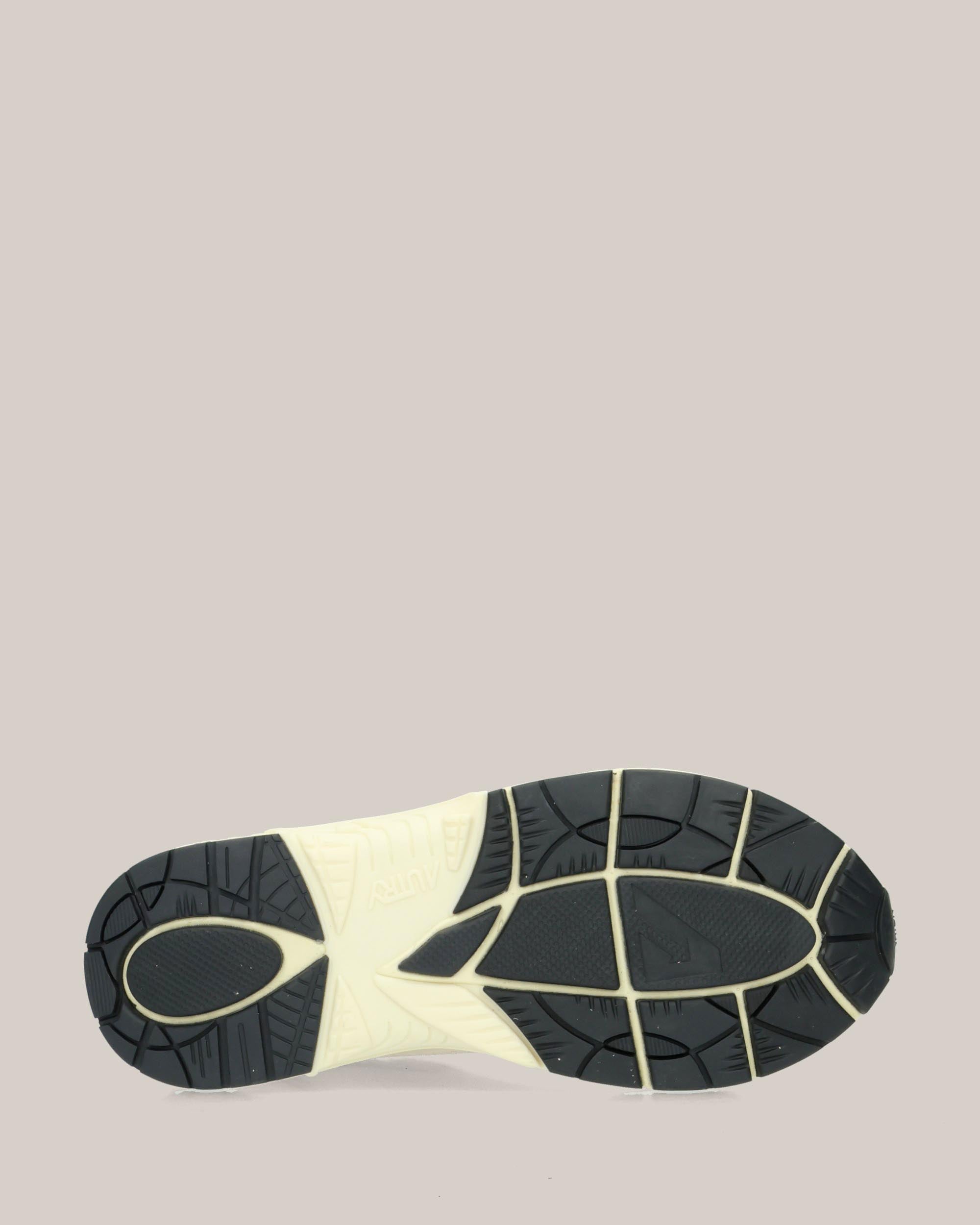 Autry Sneakers Hyperway