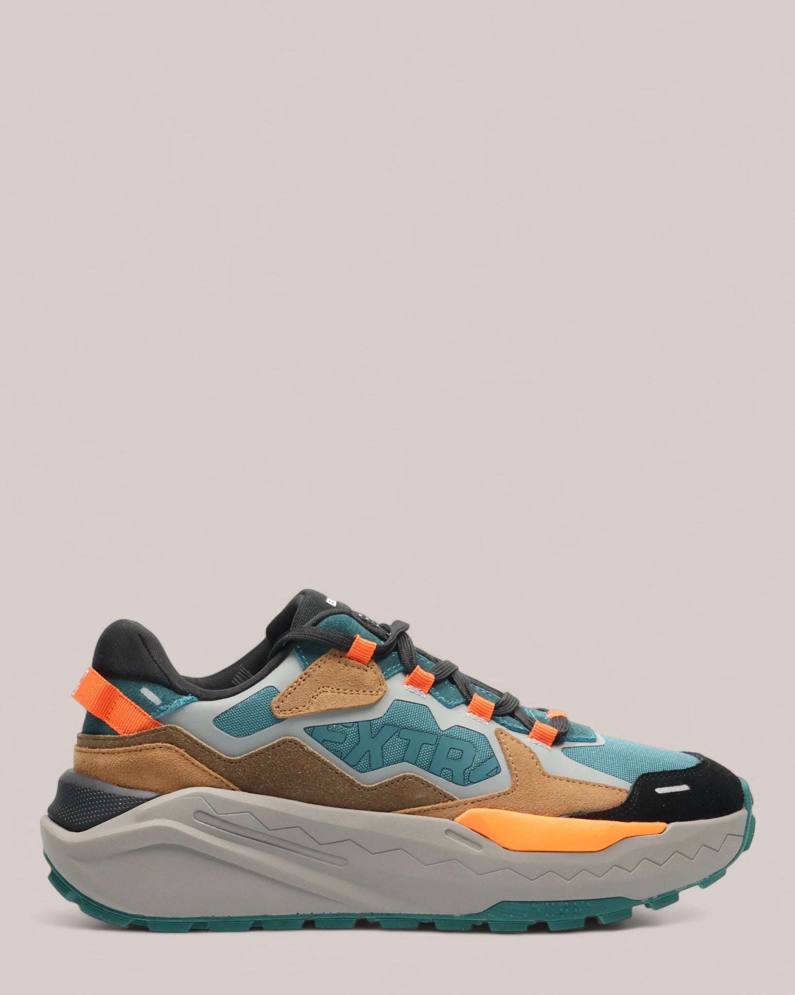 Extr4 Sneaker