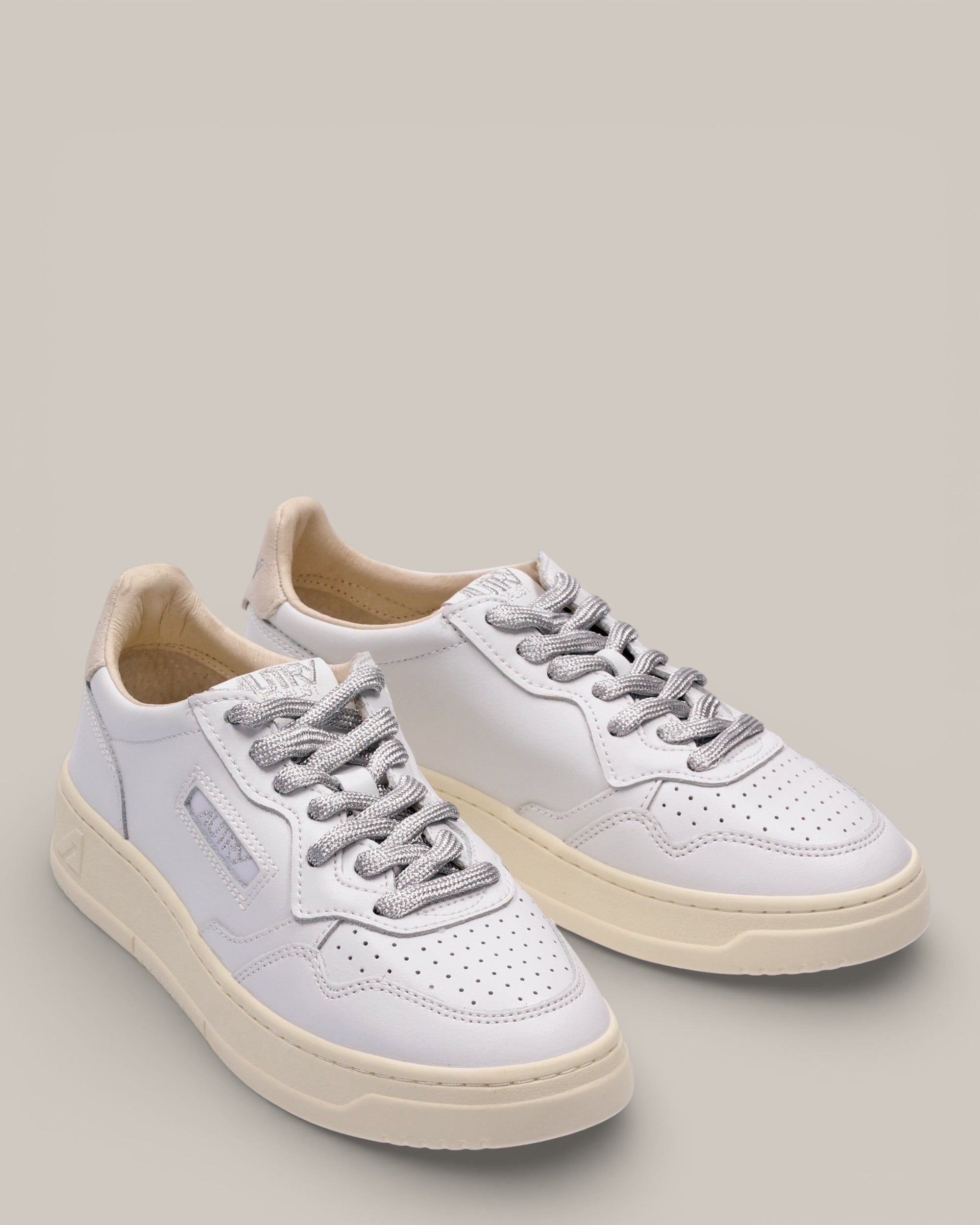 AUTRY SS26 Women's Medalist sneakers