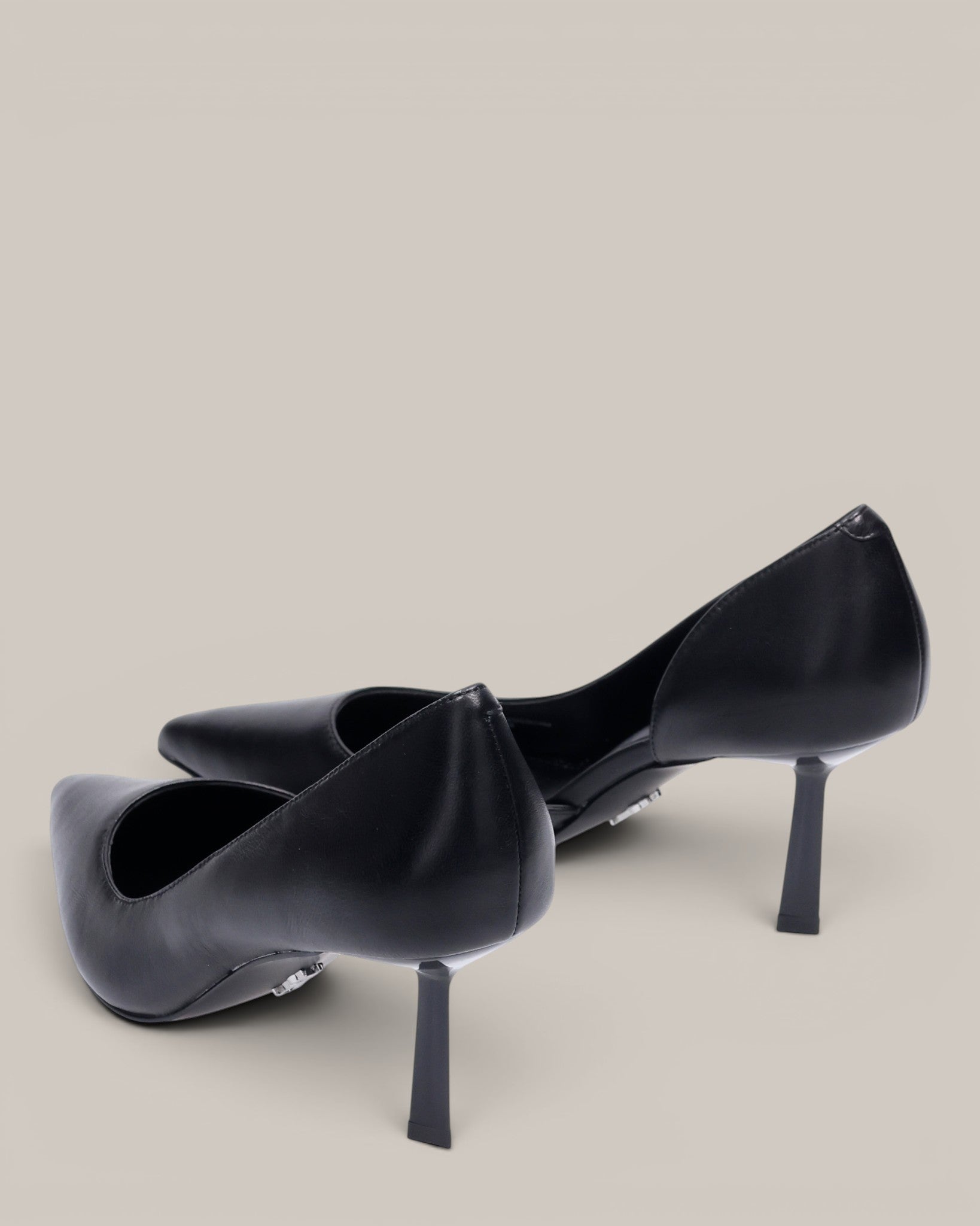 Steve Madden Vena Decollete