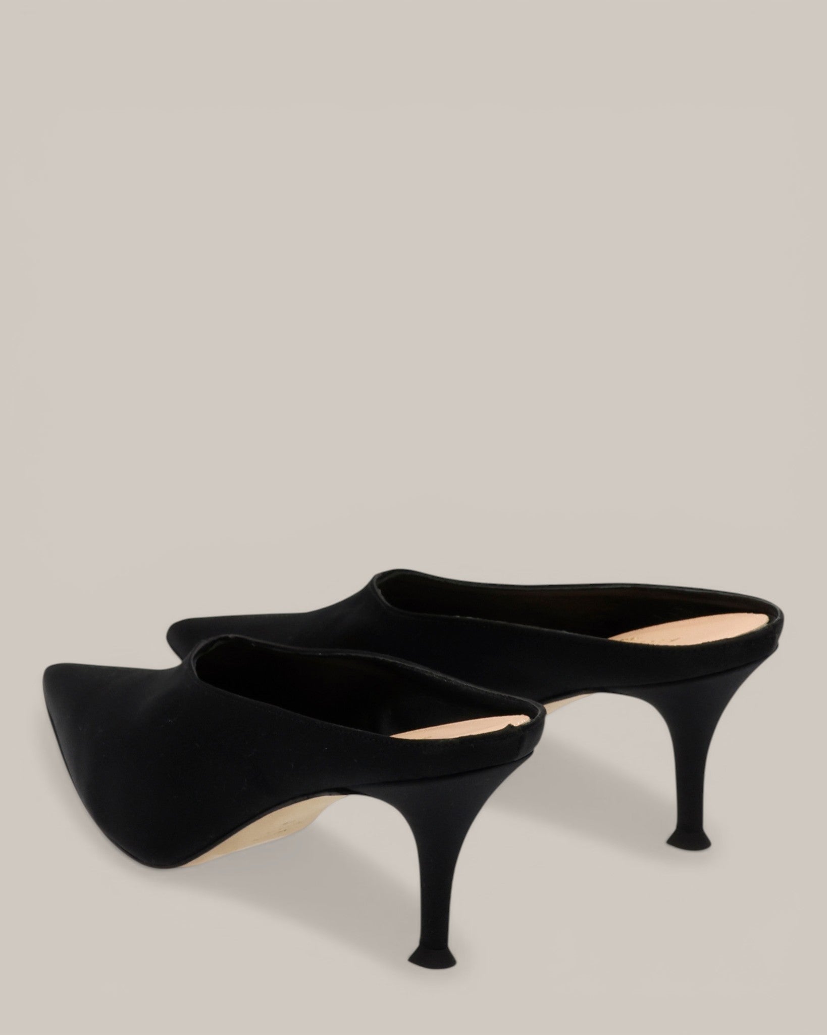 Nicole Bonnet Décolleté Raso