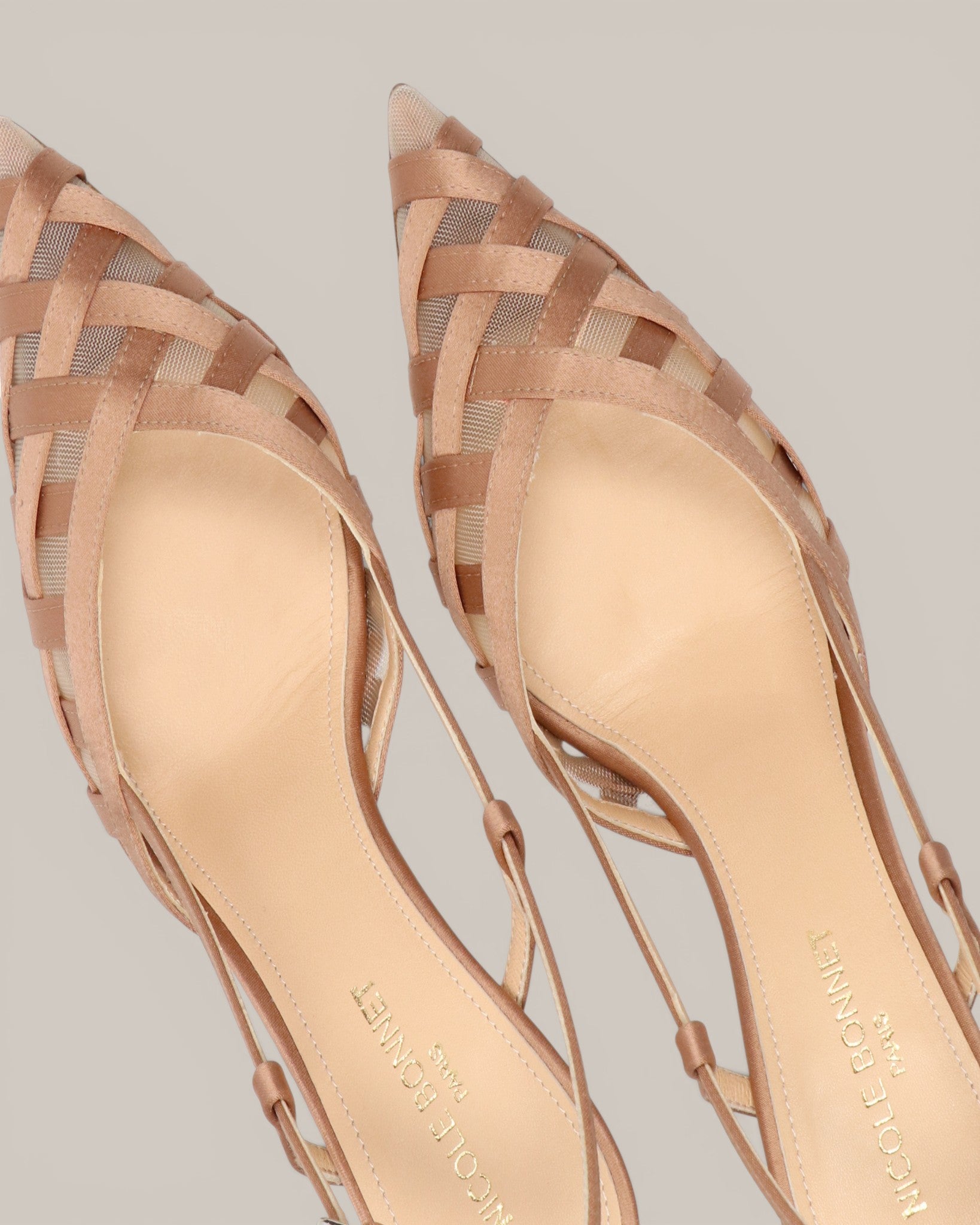 Nicole Bonnet Décolleté Raso