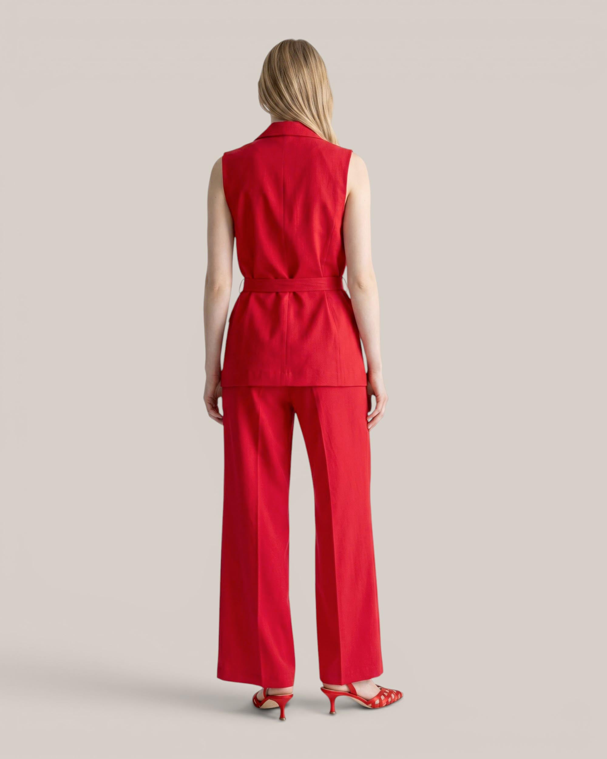 25.10 Gilet Lungo Lino C/Cintura