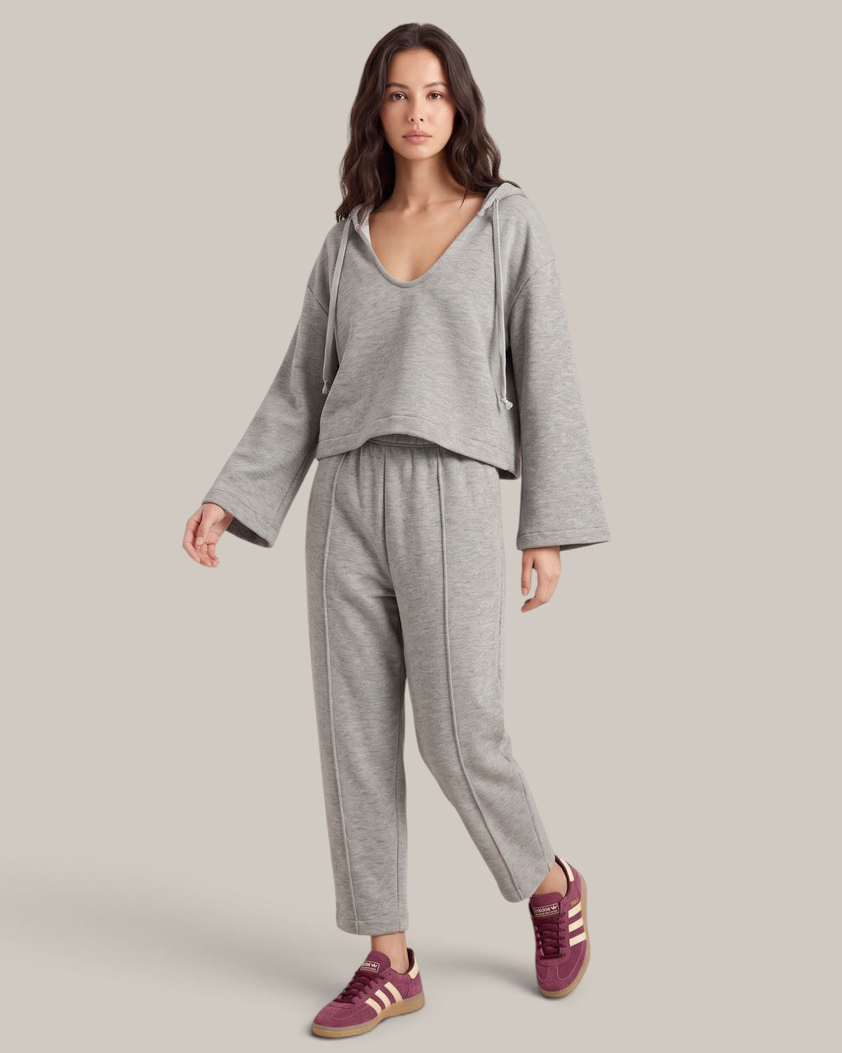 25.10 Sweat à capuche