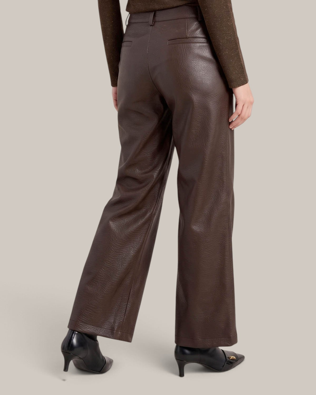 25.10 Pantaloni