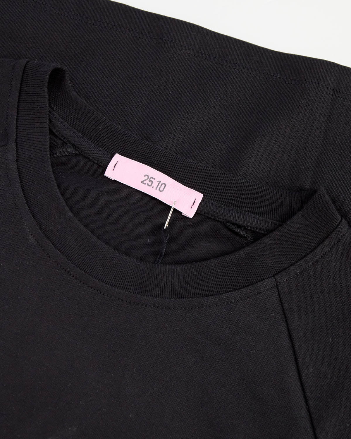 25.10 T-Shirt Maniche Lunghe