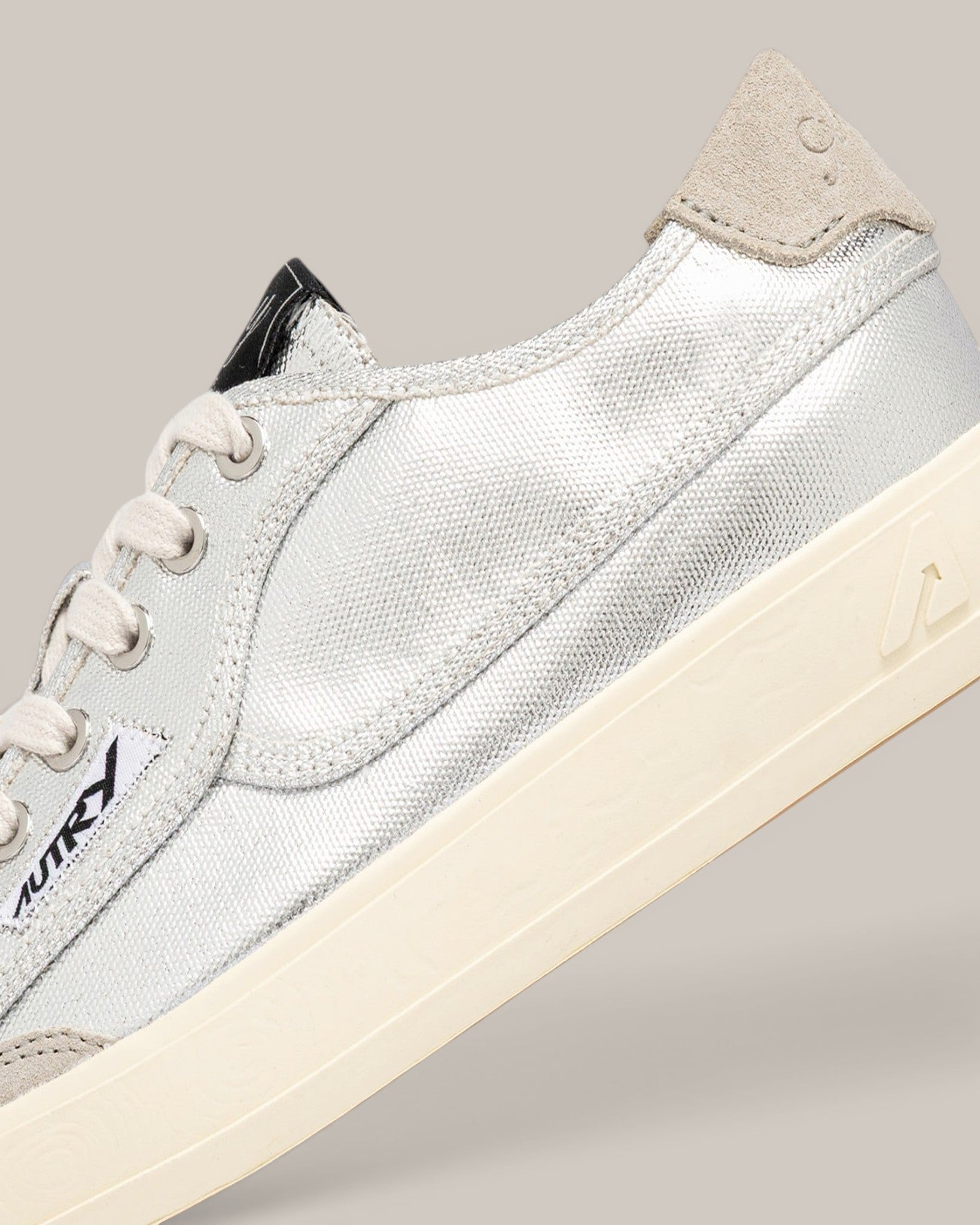 Autry Sneakers Windscape Low